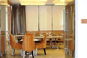 Appartamento Bsa Twin Tower Ortigas Mandaluyong Esterno foto